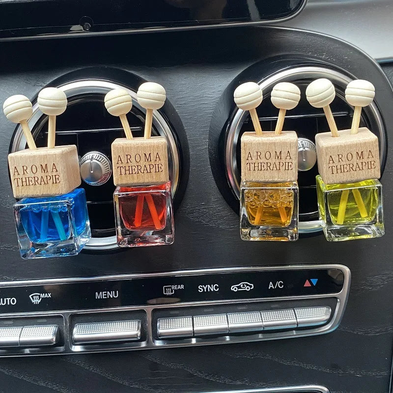 Car Perfume Bottle Square Seat Glass Aromatherapy Bottle With Air Conditioning Outlet Clip Car Interior Ornaments